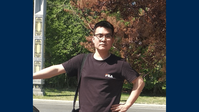 30-year-old Mr. Li Zongze