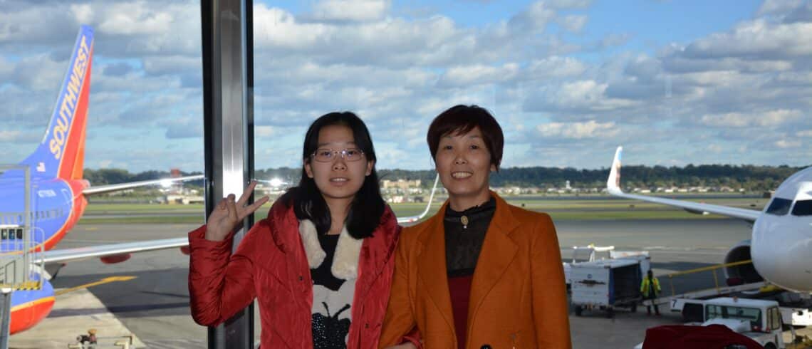 Alisa Zhou and Her Mother