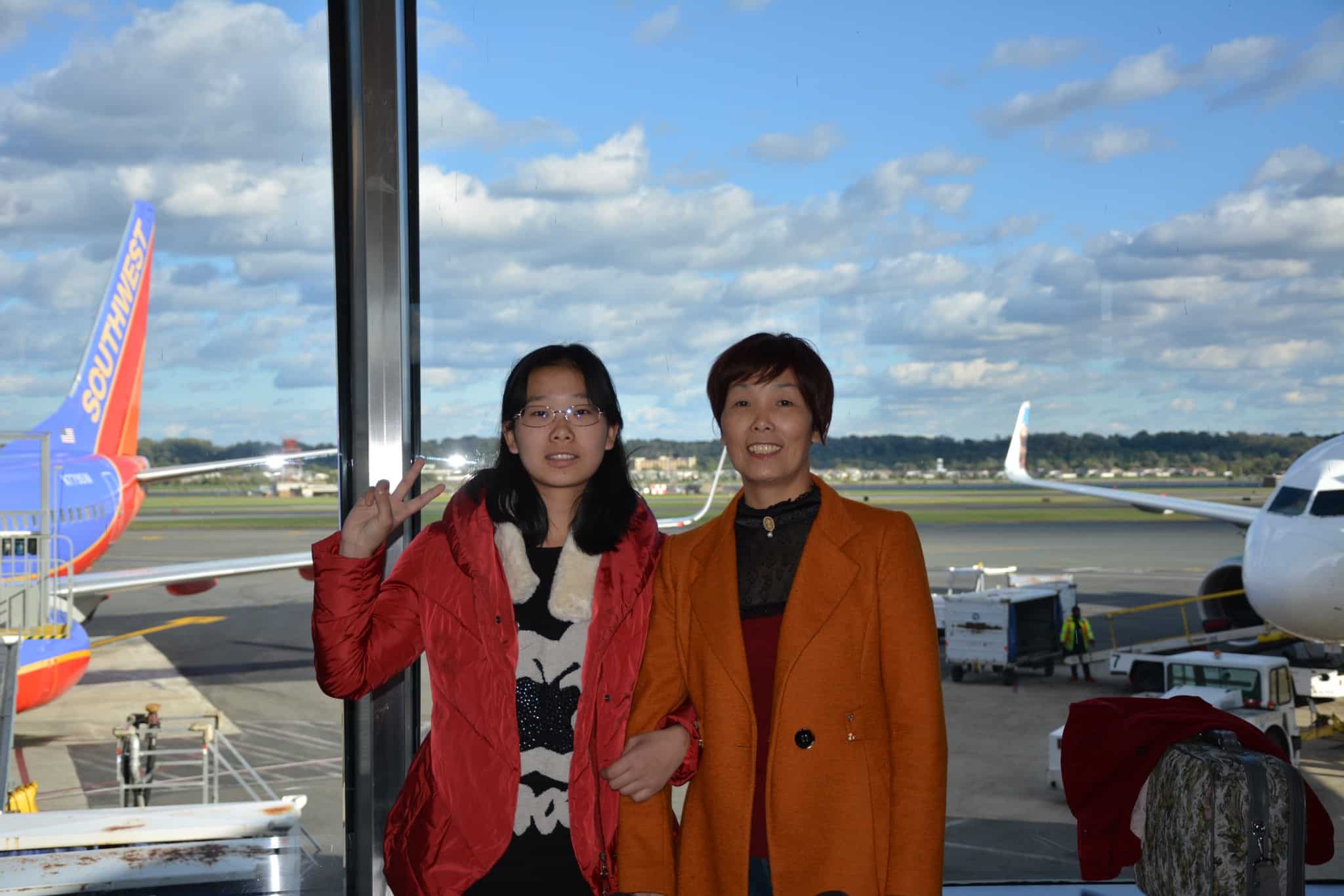 Alisa Zhou and Her Mother